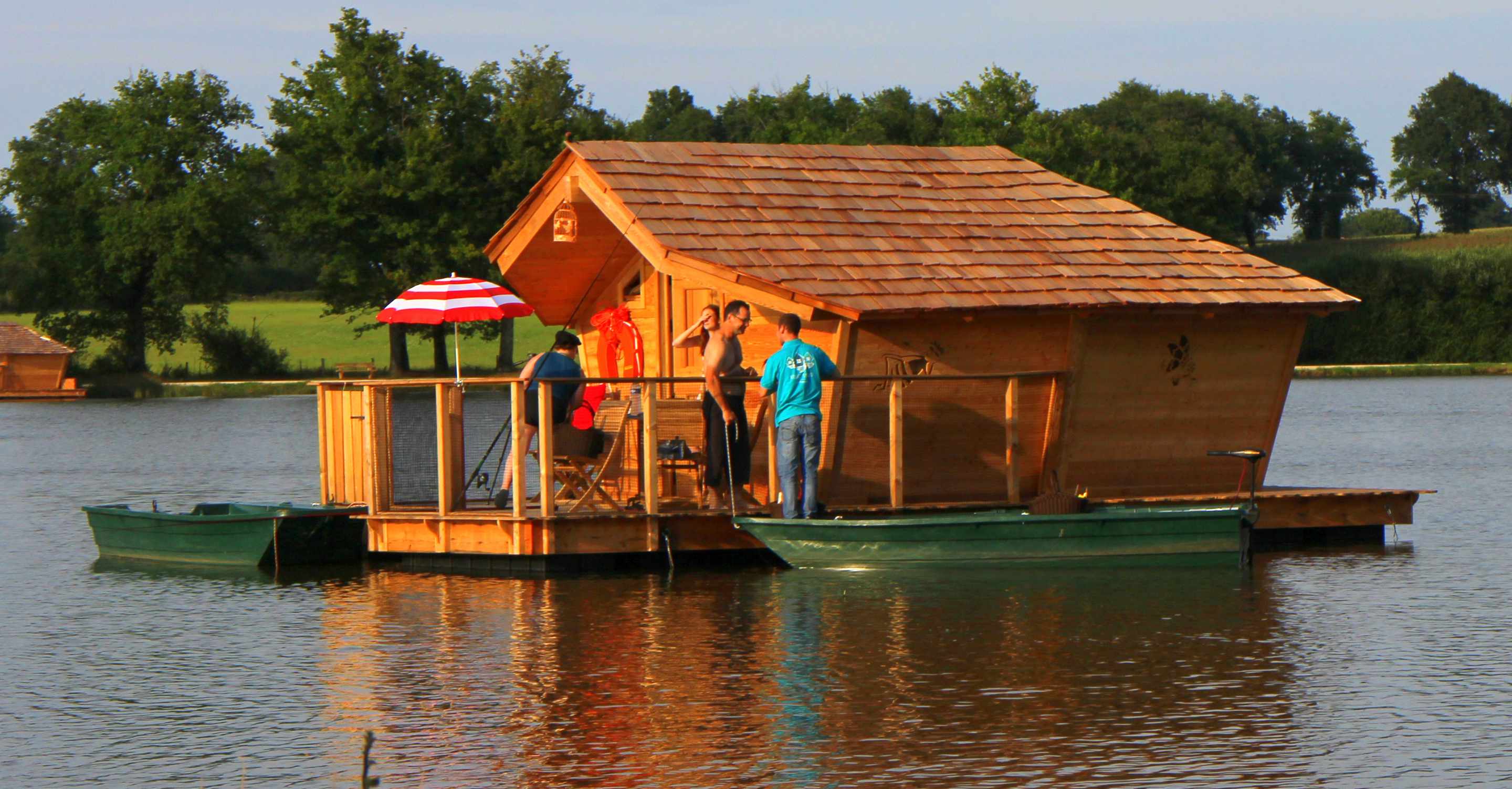La Cabane Alizé _ Village Flottant de Pressac,Pressac,86460,Nouvelle-Aquitaine,France