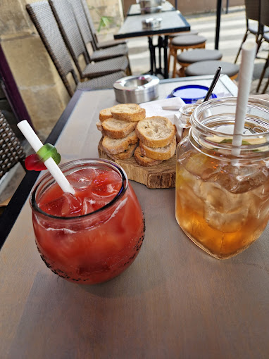 Marikita,Bordeaux,33000,Nouvelle-Aquitaine,France